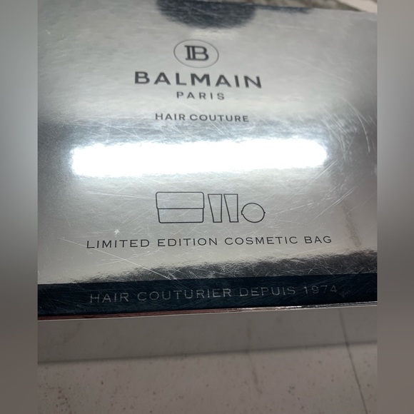 Balmain Limited Edition Silver Cosmetic Bag - Picture 6 of 7